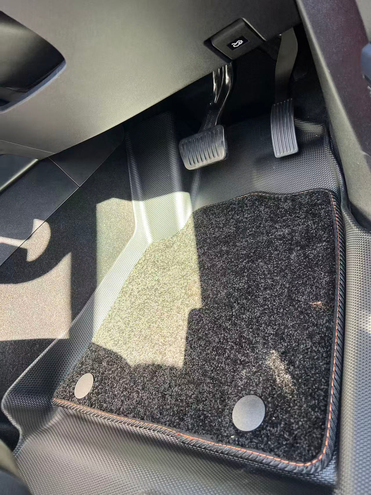 Floor Liners 3 Pieces Set Suitable For BYD Shark 6 2025 Driver+Passenger+Rear Seats Black Colour Liner