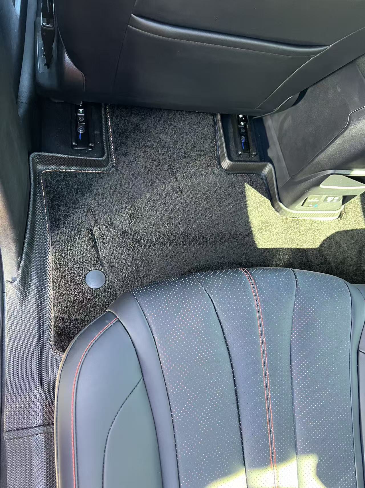 Floor Liners 3 Pieces Set Suitable For BYD Shark 6 2025 Driver+Passenger+Rear Seats Black Colour Liner