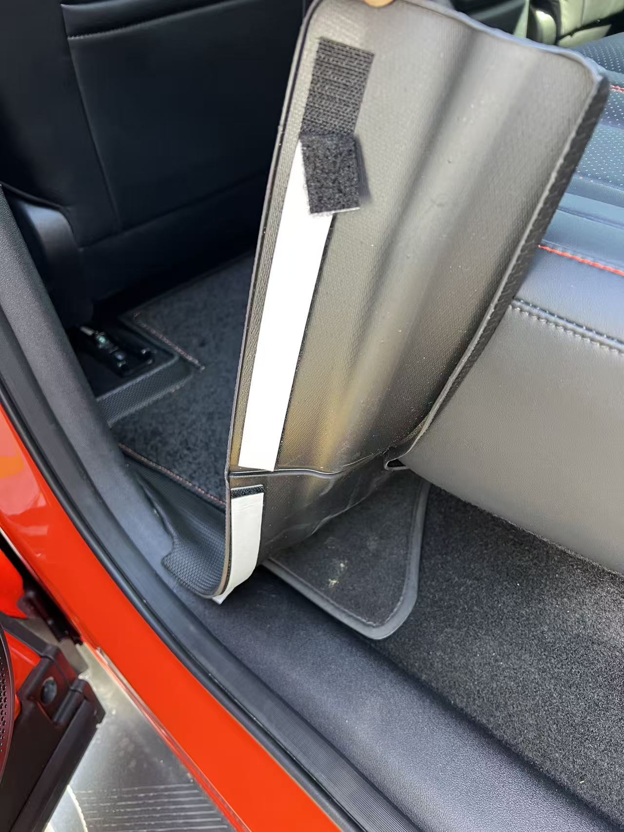 Floor Liners 3 Pieces Set Suitable For BYD Shark 6 2025 Driver+Passenger+Rear Seats Black Colour Liner