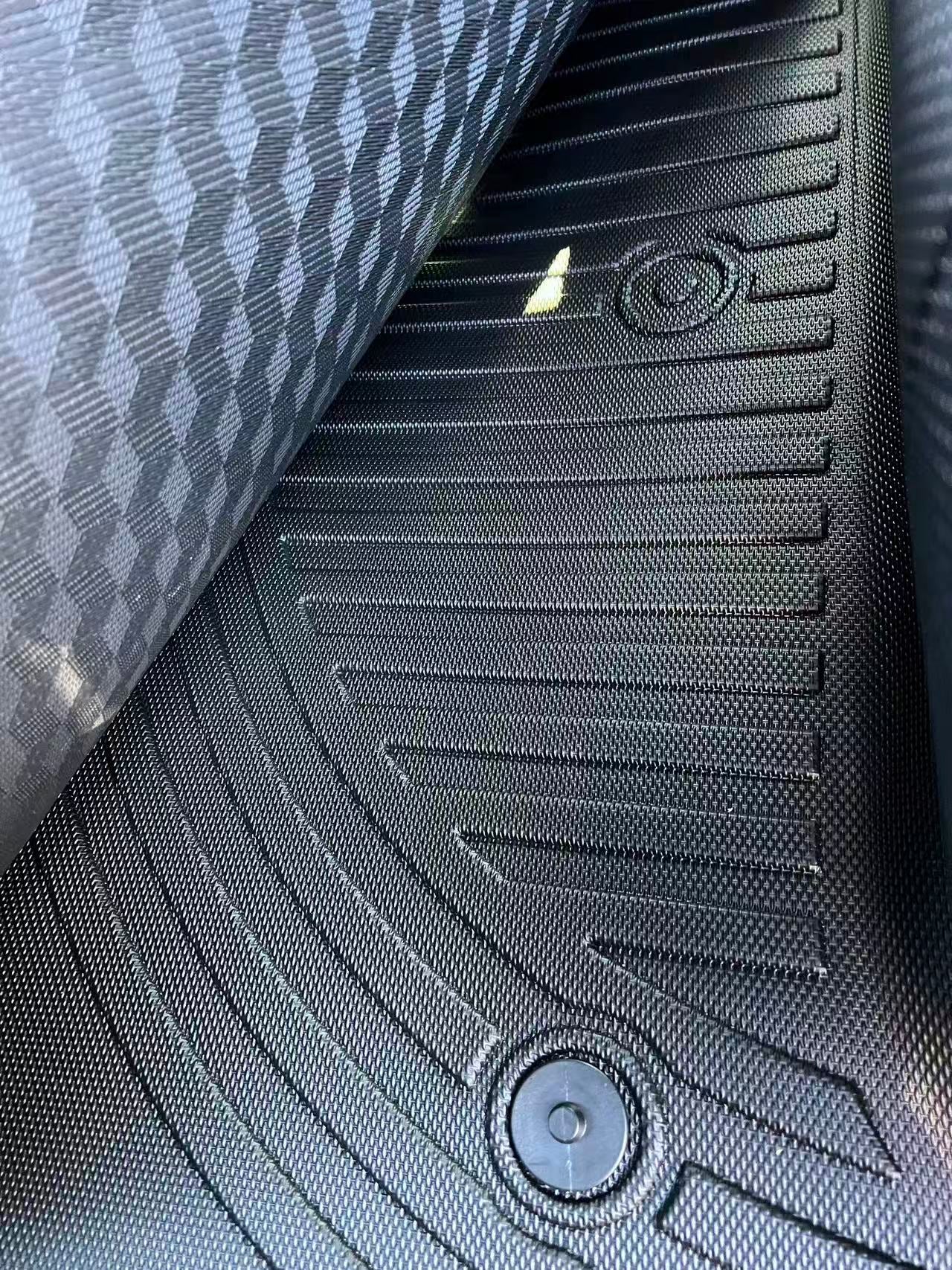 Floor Liners 3 Pieces Set Suitable For BYD Shark 6 2025 Driver+Passenger+Rear Seats Black Colour Liner