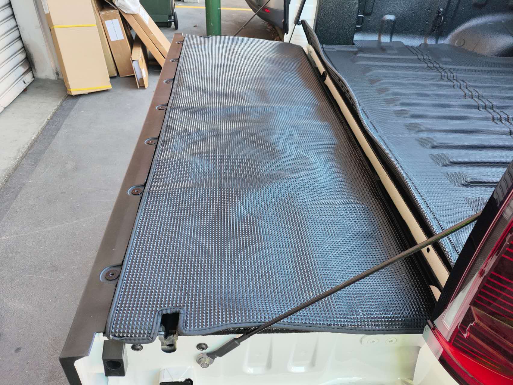 Shark 6 Tub Liner Extension