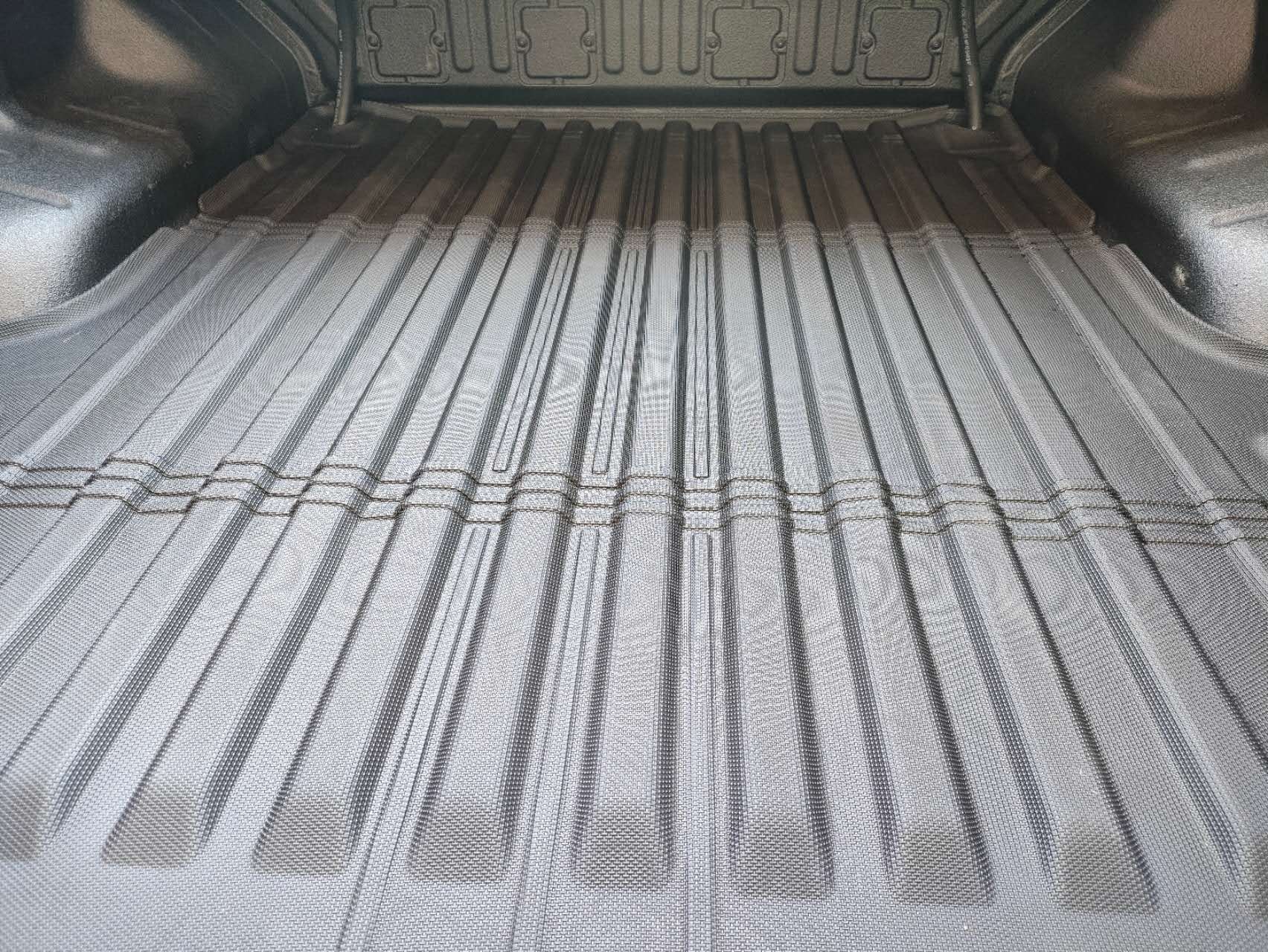 Shark 6 Tub Liner Extension